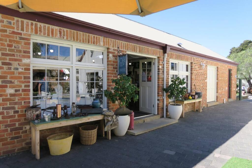 Bridgecroft House - Spacious&serene family home Richmond Esterno foto